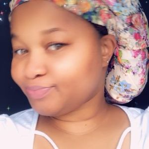 Meet your Posher, Joyous